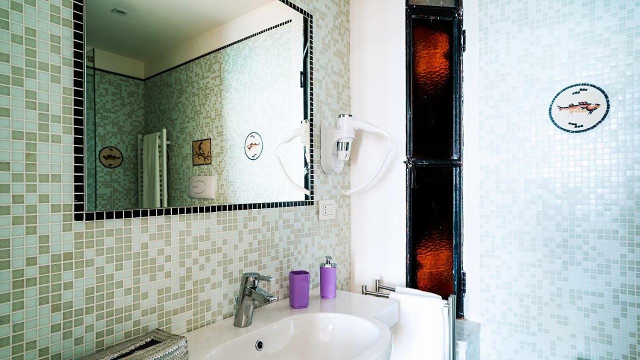 Donna Giulia, Luxury House Hotel Salerno Exterior photo